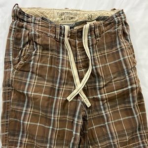 Abercrombie & Fitch plaid shorts